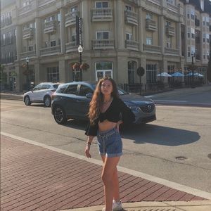 Meet your Posher, Brooklyn